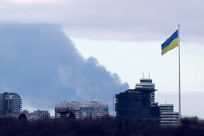 Pejabat Ukraina ramai-ramai mundur, dipecat di tengah tuduhan korupsi