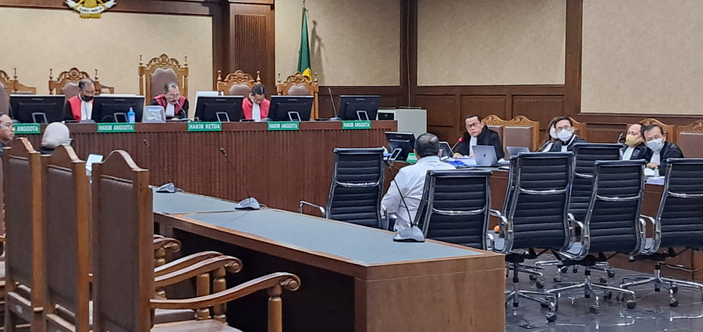  Pengacara nilai saksi KLHK sebut Duta Palma tak dapat diproses hukum  Pengacara nilai saksi KLHK sebut Duta Palma tak dapat diproses hukumÂ