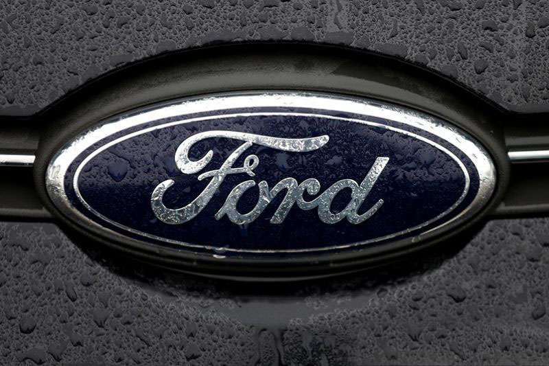 Ford pangkas lebih dari 1000 pekerja di Eropa Ford pangkas lebih dari 1000 pekerja di Eropa