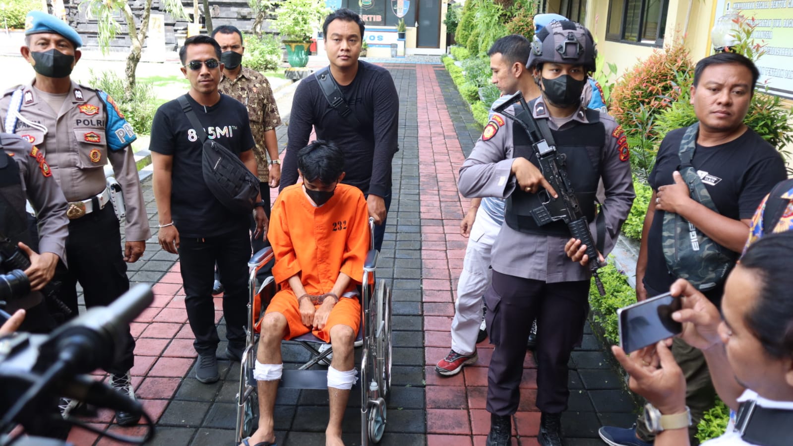Polresta Denpasar ungkap kasus pembunuhan perempuan asal Batam Polresta Denpasar ungkap kasus pembunuhan perempuan asal Batam
