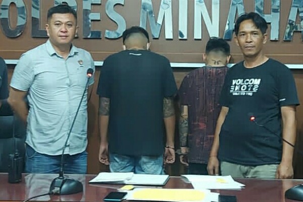Polisi amankan dua pengedar dan ribuan butir Trihexyphenidyl Polisi amankan dua pengedar dan ribuan butir Trihexyphenidyl