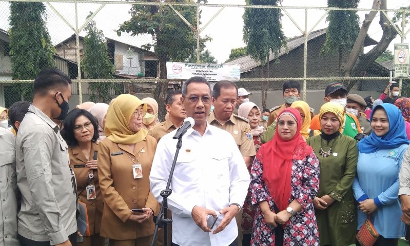Heru resmi serahkan tiga nama calon sekda DKI kepada Mendagri