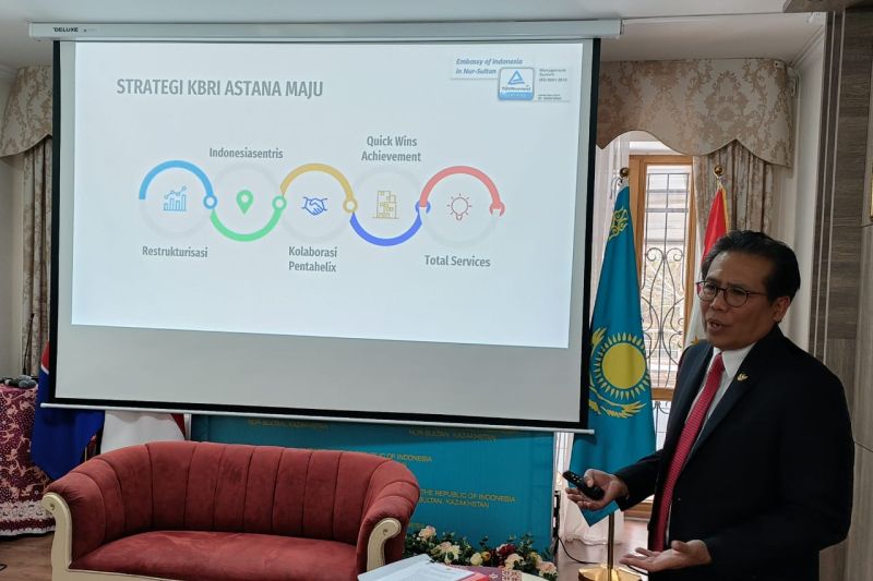 Dubes Fadjroel kembali sabet penghargaan Social Media Awards Kemlu