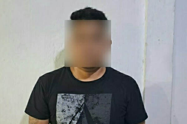 Mengamuk dan lukai warga di Pangkalan Ojek Kumersot, SS diamankan di Polres Bitung Mengamuk dan lukai warga di Pangkalan Ojek Kumersot, SS diamankan di Polres Bitung