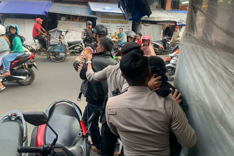 Resahkan warga Garut, polisi amankan sejumlah preman Resahkan warga Garut, polisi amankan sejumlah preman