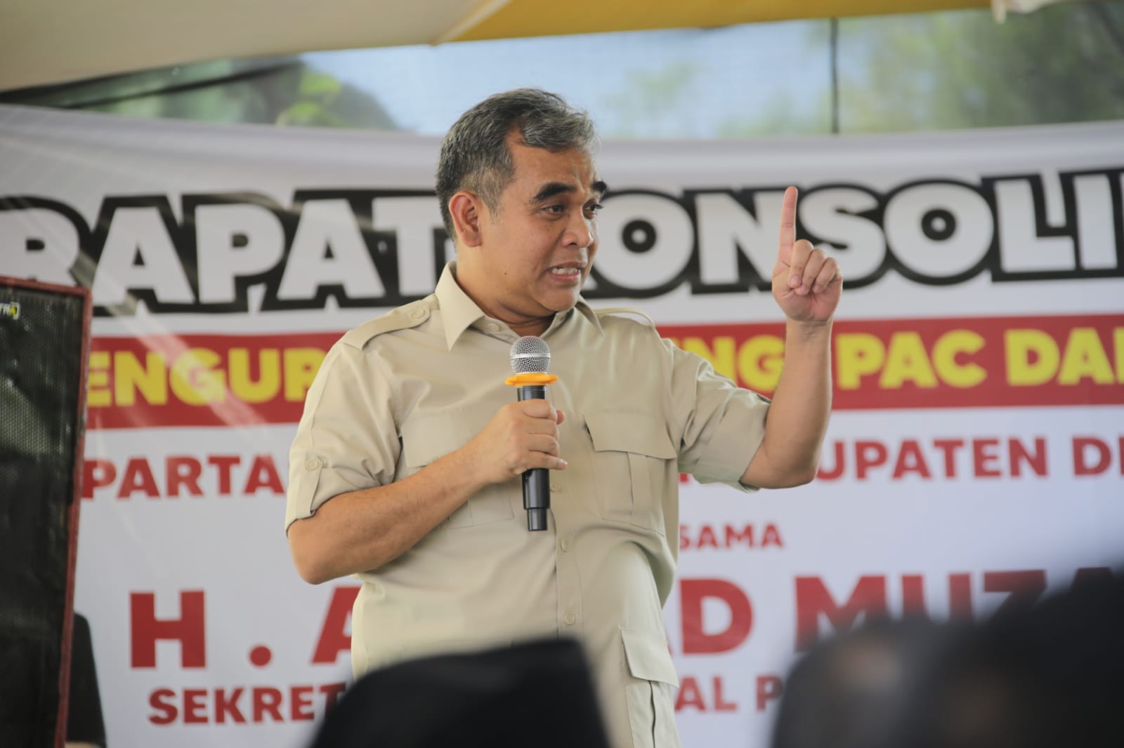 Ketua Fraksi Gerindra nilai kebijakan Zonasi PPDB perlu disempurnakan Ketua Fraksi Gerindra nilai kebijakan Zonasi PPDB perlu disempurnakan