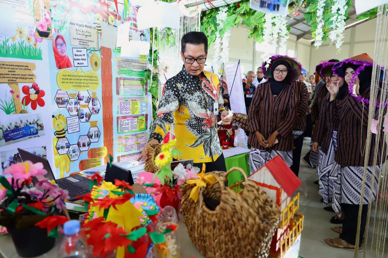 Bupati Kudus tegaskan Guru Penggerak kandidat kepsek Bupati Kudus tegaskan Guru Penggerak kandidat kepsek