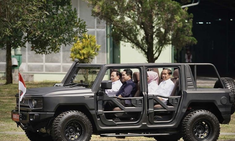 Mengintip kehebatan kendaraan Pindad Maung 4x4