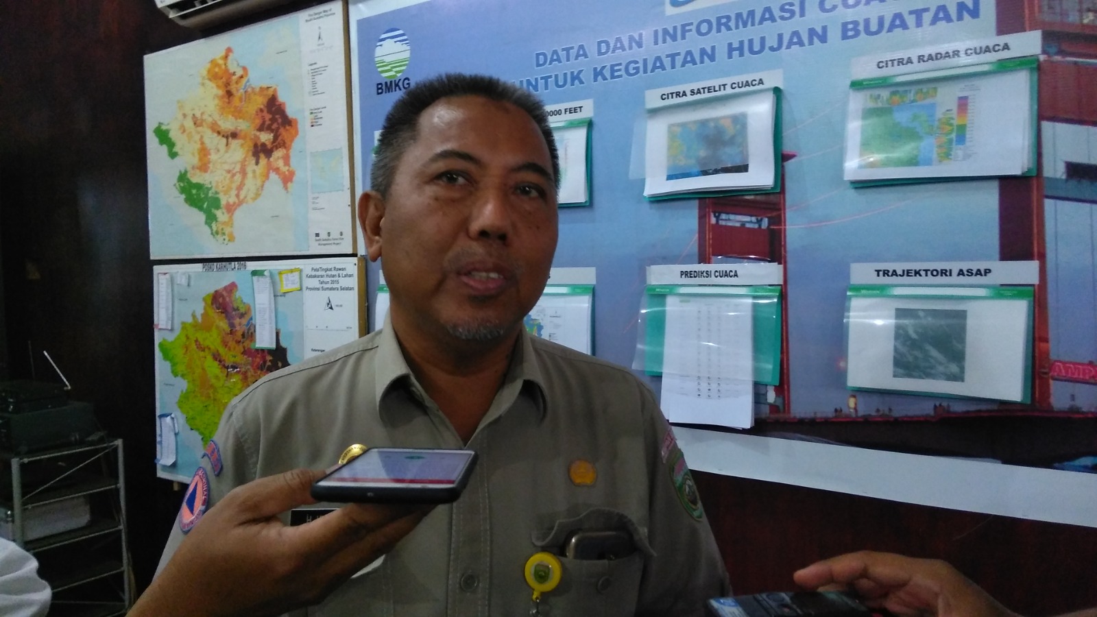 BPBD Sumsel turunkan tim, bantu korban banjir bandang di OKU Selatan BPBD Sumsel turunkan tim, bantu korban banjir bandang di OKU Selatan