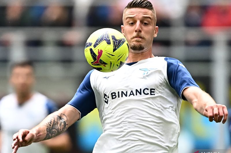 Lazio terima tawaran Al Hilal untuk transfer Sergej Milinkovic-Savic Lazio terima tawaran Al Hilal untuk transfer Sergej Milinkovic-Savic
