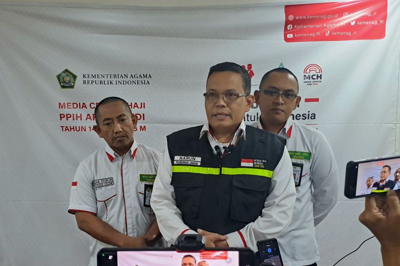 Seorang haji kloter SUB 65 yang hilang dimakamkan di Sharaya Seorang haji kloter SUB 65 yang hilang dimakamkan di Sharaya