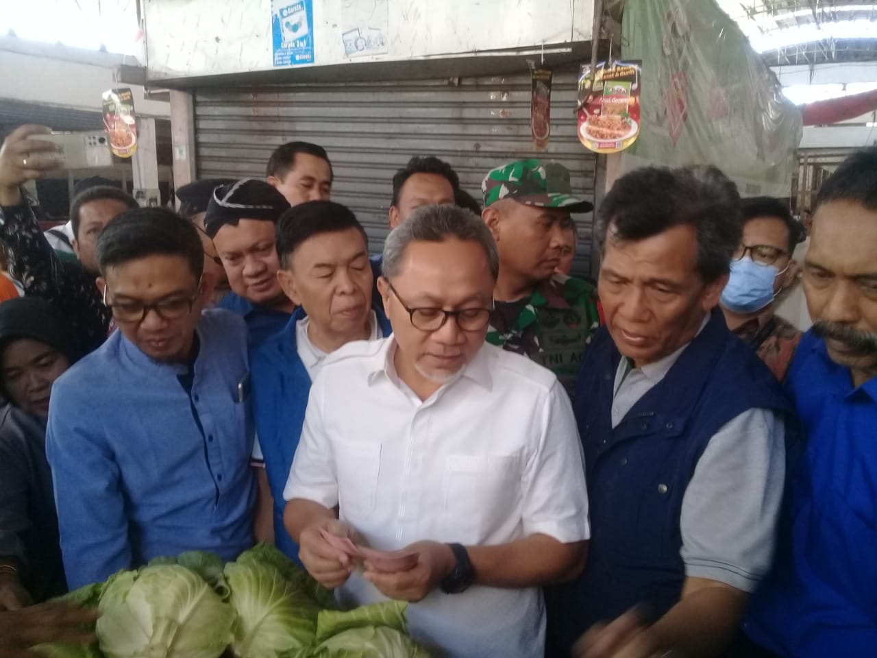 Mendag katakan harga ayam potong di Salatiga mulai turun Mendag katakan harga ayam potong di Salatiga mulai turun