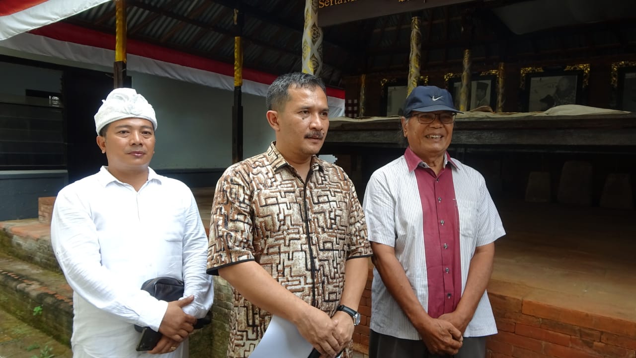 Napak Tilas Proklamator RI, Komisi A DPRD DIY kunjungi tempat lahir ibunda Bung Karno Napak Tilas Proklamator RI, Komisi A DPRD DIY kunjungi tempat lahir ibunda Bung Karno