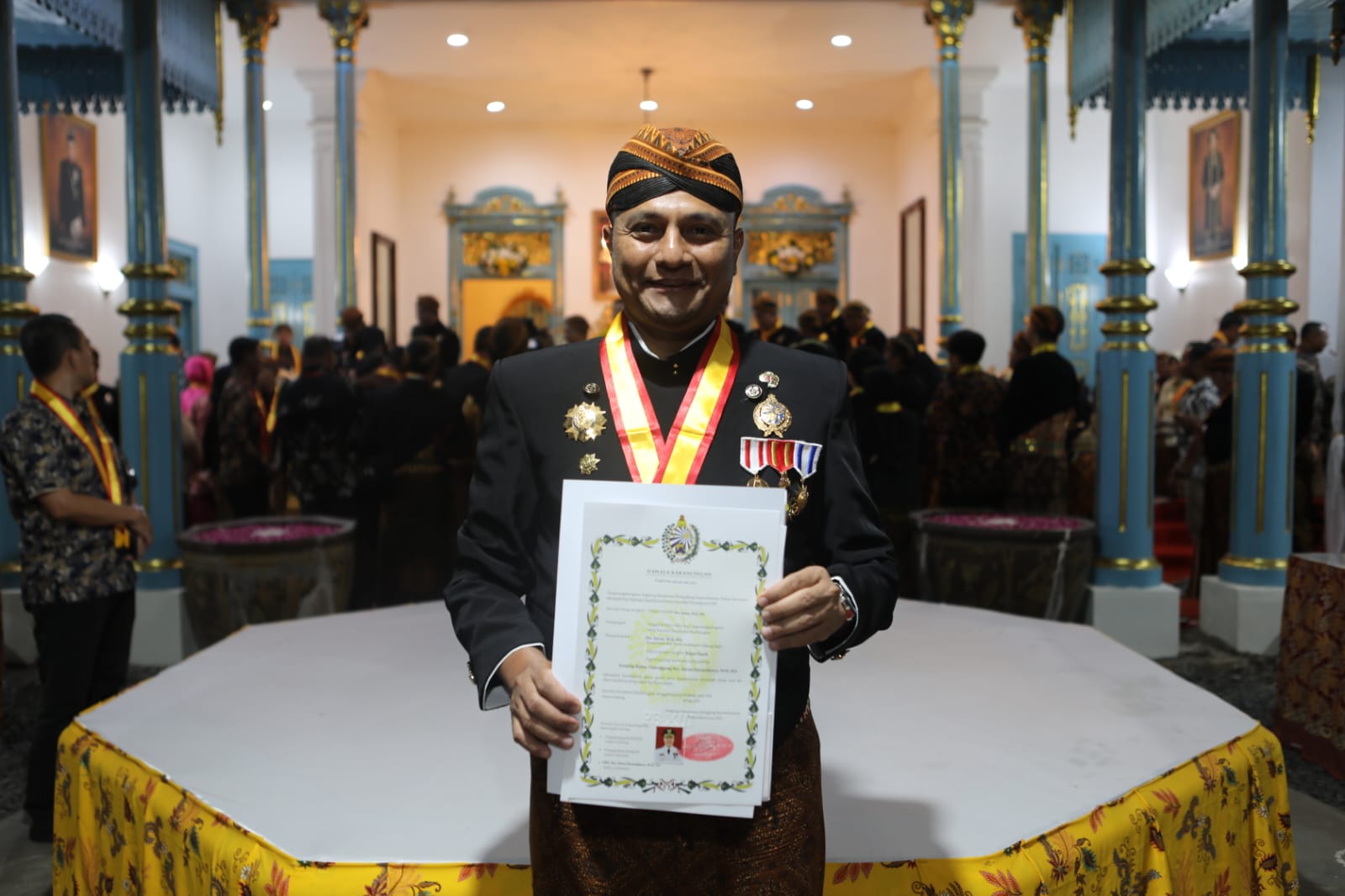 Lestarikan budaya, Pj Wali Kota Imran dapat gelar Kanjeng Raden Tumenggung dari Kraton Surakarta Lestarikan budaya, Pj Wali Kota Imran dapat gelar Kanjeng Raden Tumenggung dari Kraton Surakarta