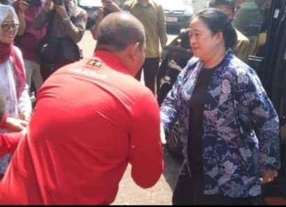 Keliling Jateng, Puan Maharani sambangi UMKM bordir di Kudus