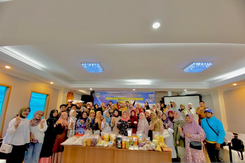 UPTD Logam Disperindag Sumbar produksi tiga mesin dukung IKM