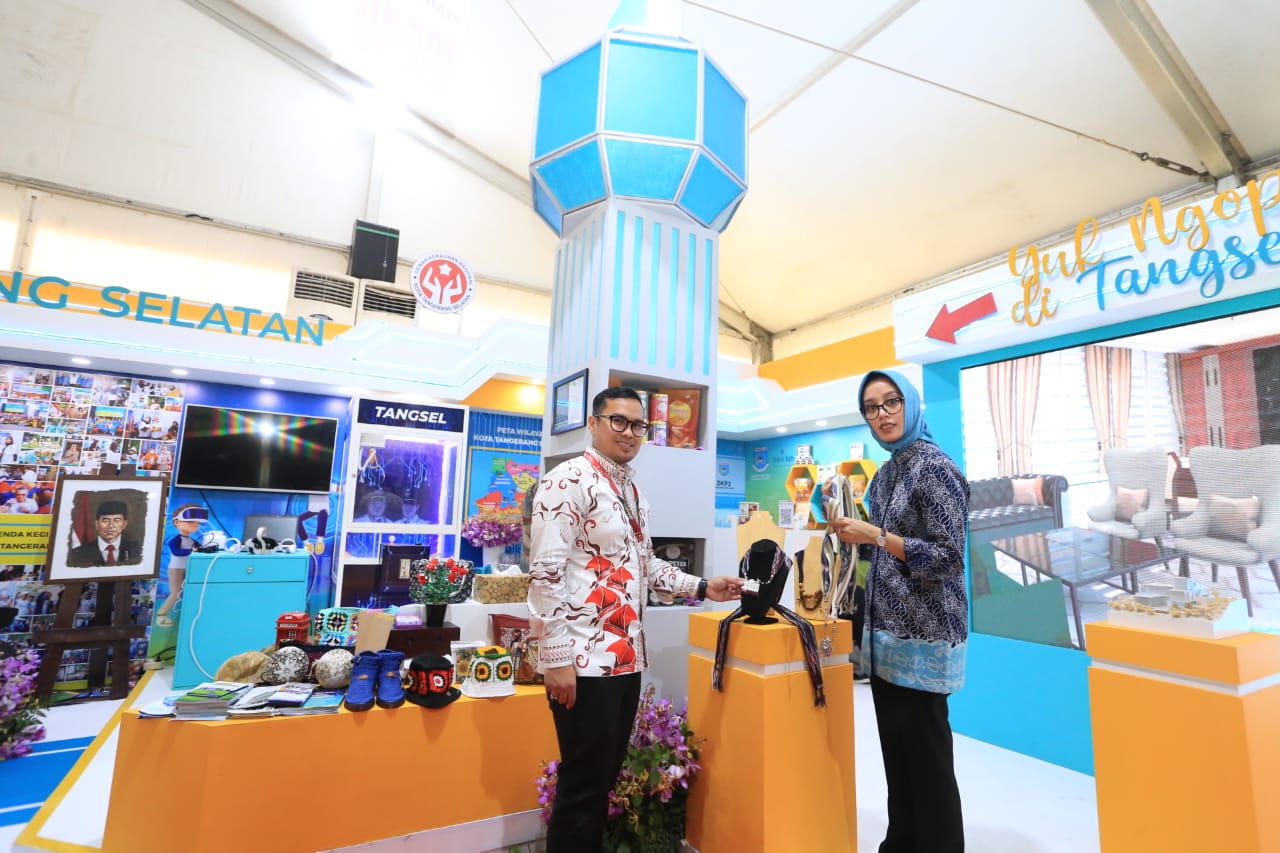 Pemkot Tangsel promosikan bunga Anggrek dan kuliner di Apeksi 2023 Pemkot Tangsel promosikan bunga Anggrek dan kuliner di Apeksi 2023