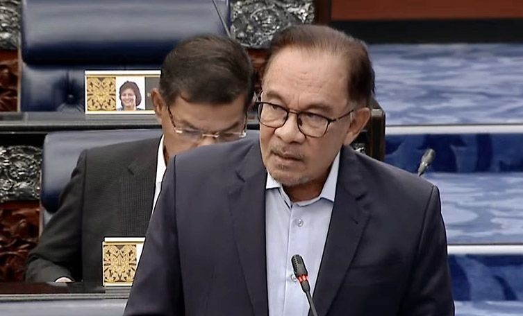 Menteri Perdagangan Dalam Negeri dan Biaya Hidup Malaysia tutup usia
