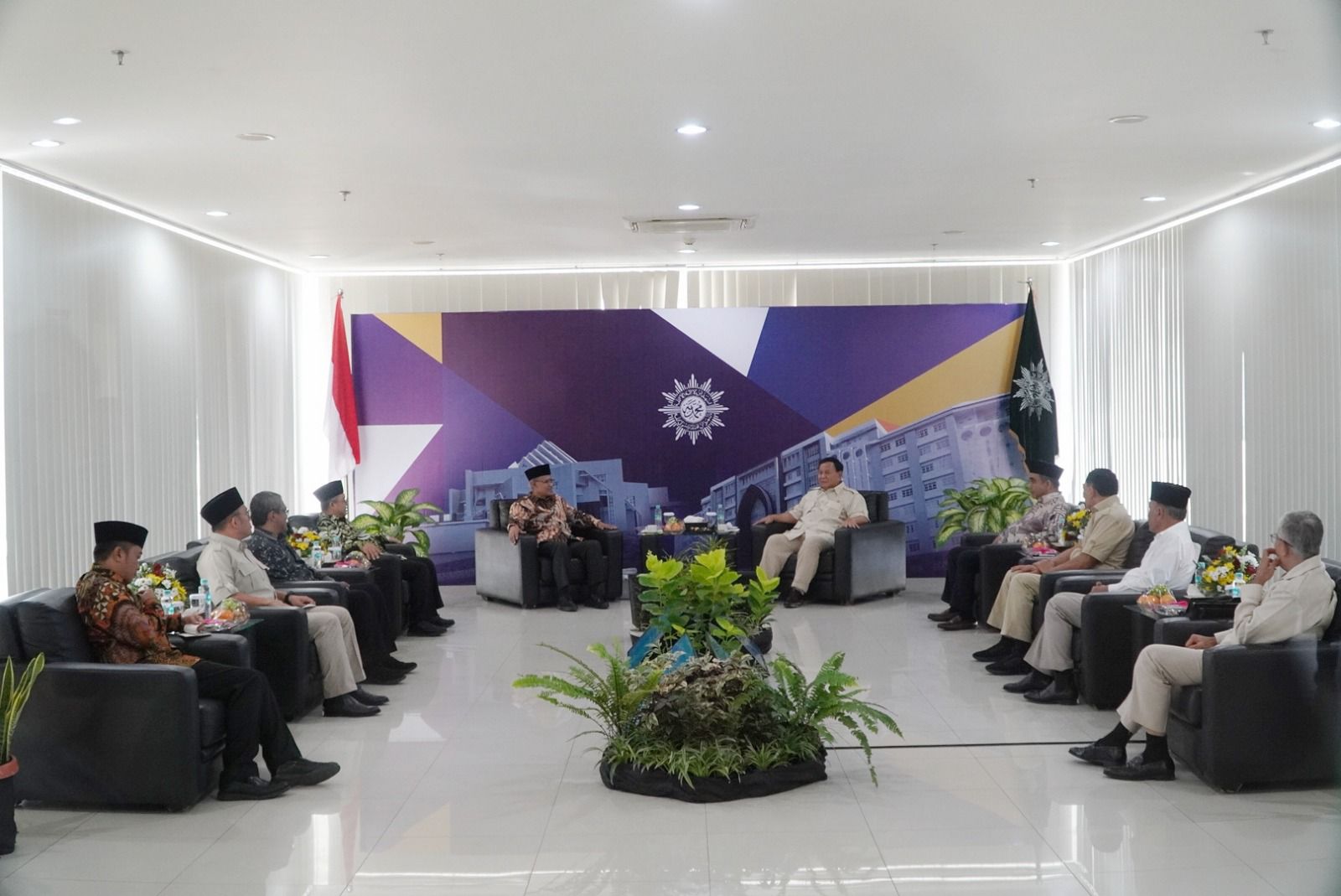 Prabowo ajak cendikiawan Muhammadiyah berkontribusi jadi tenaga ahli pertahanan Prabowo ajak cendikiawan Muhammadiyah berkontribusi jadi tenaga ahli pertahanan