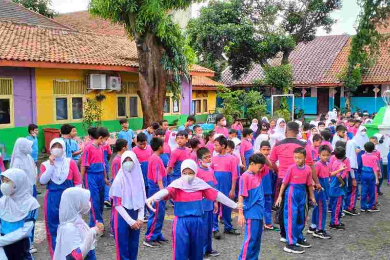 Dispora DKI dukung kebijakan senam jadi olahraga wajib di sekolah Dispora DKI dukung kebijakan senam jadi olahraga wajib di sekolah