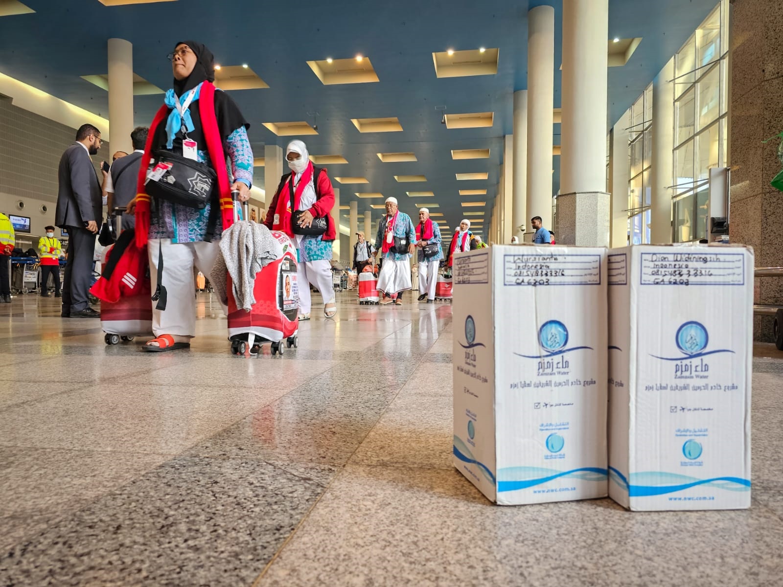 Alhamdulillah, Jemaah haji Indonesia akan dapat air Zamzam sebanyak 10 liter Alhamdulillah, Jemaah haji Indonesia akan dapat air Zamzam sebanyak 10 liter