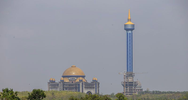 Polri minta masyarakat tunggu hasil penyidikan Al Zaytun Polri minta masyarakat tunggu hasil penyidikan Al Zaytun