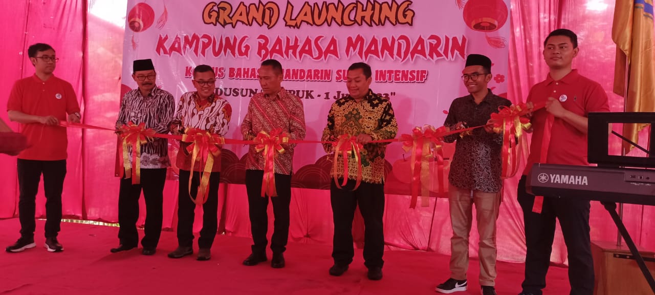 Ma Chung miliki Kampung Bahasa Mandarin Ma Chung miliki Kampung Bahasa Mandarin