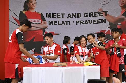Keseruan dibalik Audisi Umum PB Djarum, ribuan pebulutangkis belia antusias jumpa sang idola Keseruan dibalik Audisi Umum PB Djarum, ribuan pebulutangkis belia antusias jumpa sang idola