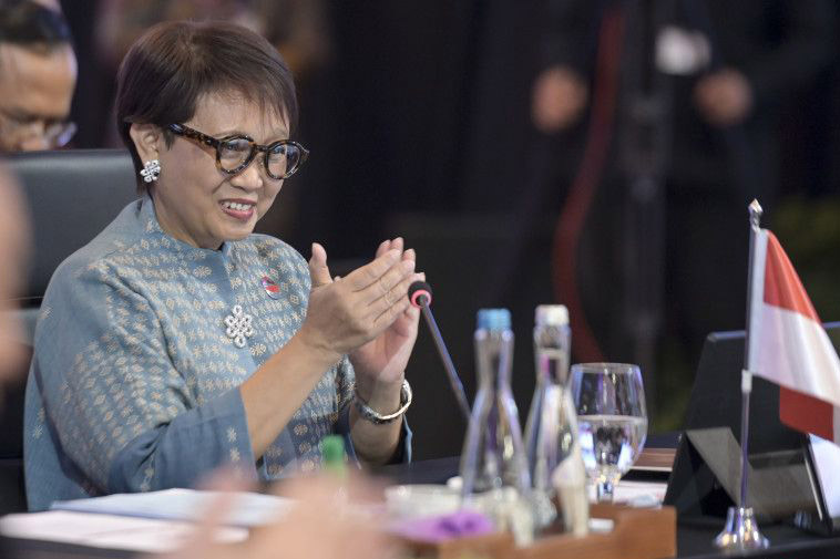 Menlu sebut ASEAN punya political will kuat demi kawasan bebas nuklir Menlu sebut ASEAN punya political will kuat demi kawasan bebas nuklir