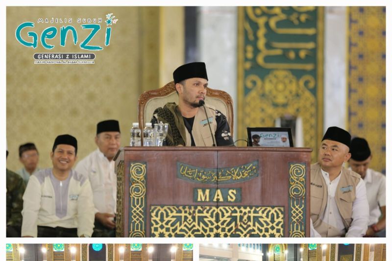 Ustadz Hanan Attaki dan Islam Rahmatan lil digital Ustadz Hanan Attaki dan Islam Rahmatan lil digital