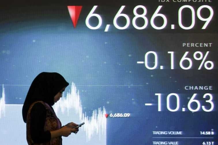 IHSG Kamis ditutup menguat di tengah pelemahan bursa kawasan Asia
