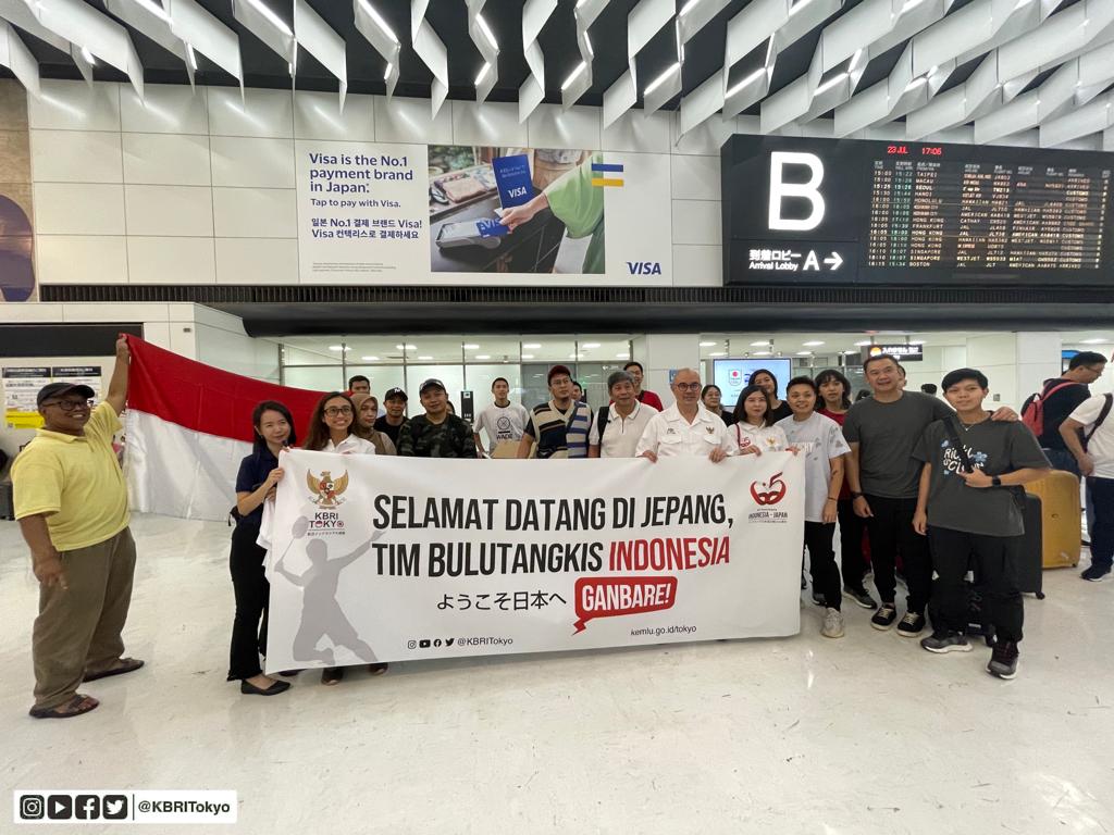 Wakil Duta Besar RI sambut tim bulu tangkis Indonesia untuk kejuaraan Japan Open 2023 Wakil Duta Besar RI sambut tim bulu tangkis Indonesia untuk kejuaraan Japan Open 2023