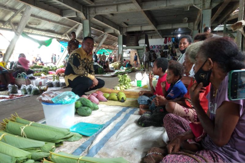Pemkab Jayapura sebut pariwisata berkontribusi mengurangi pengangguran Pemkab Jayapura sebut pariwisata berkontribusi mengurangi pengangguran