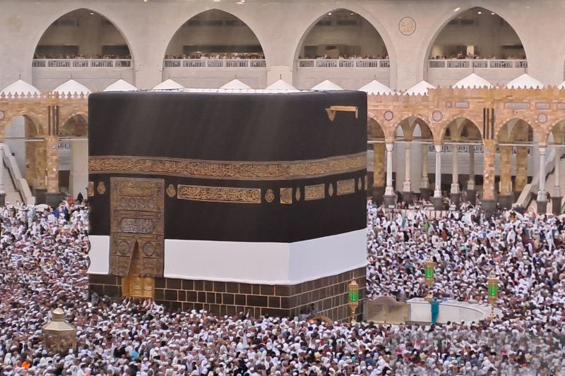 Jemaah haji padati Masjidil Haram lakukan Tawaf Ifadah
