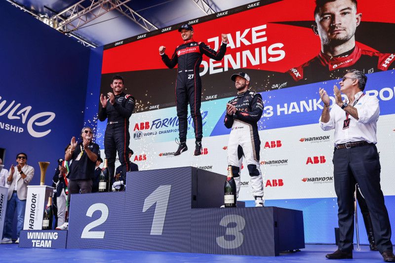 Dennis puncaki klasemen sementara usai menangi Formula E Roma Dennis puncaki klasemen sementara usai menangi Formula E Roma