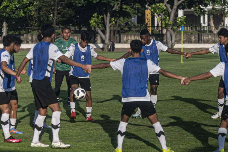 Bima Sakti ungkap saat ini ada satu pemain diaspora di TC Timnas U-17 Bima Sakti ungkap saat ini ada satu pemain diaspora di TC Timnas U-17