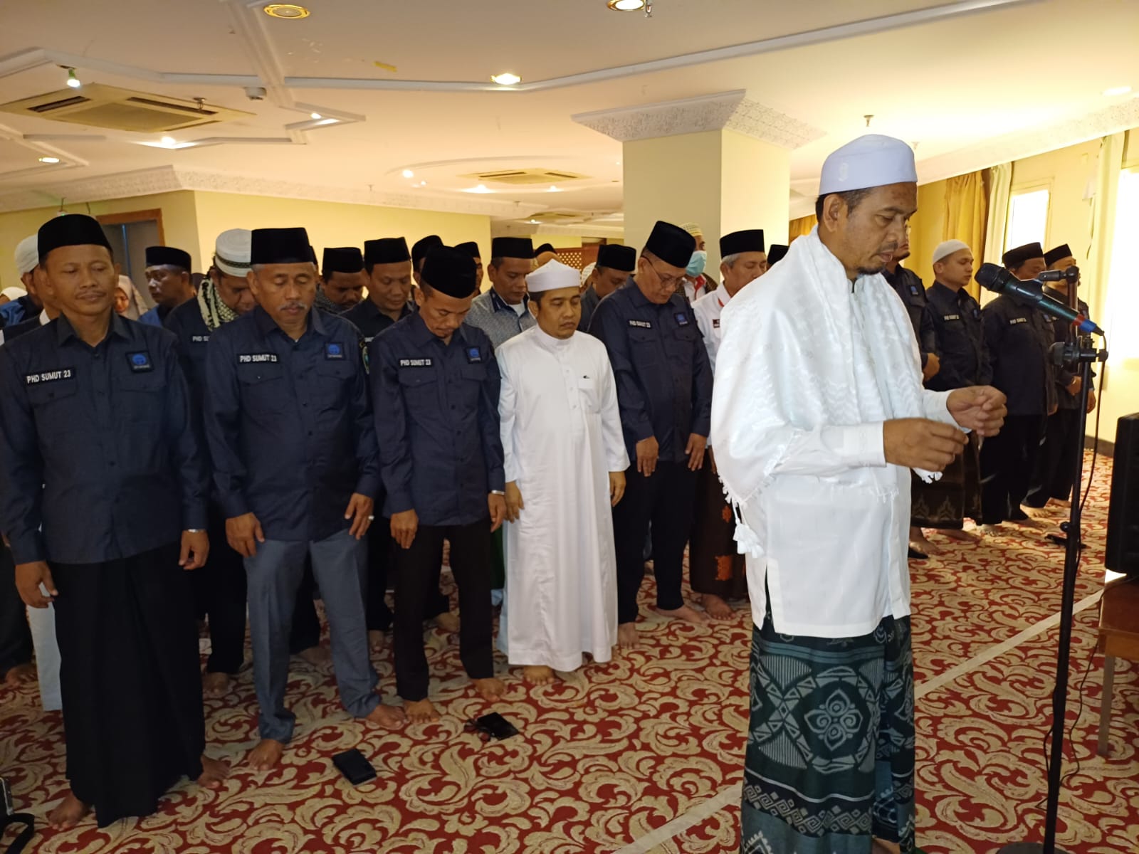 Ulama dan petugas haji daerah se Sumut gelar salat gaib di Tanah Suci