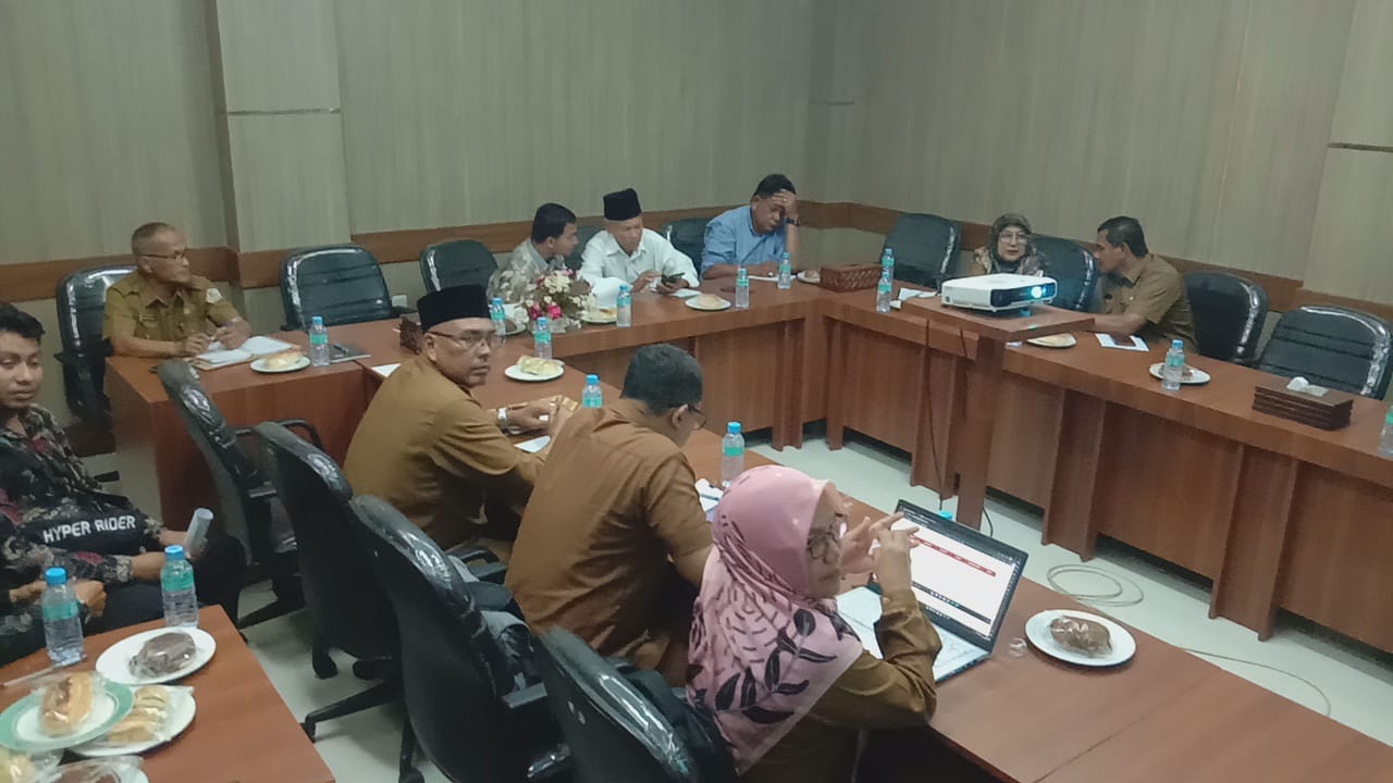 Diduga cemari lingkungan, DPRK panggil pengusaha ayam potong di Aceh Utara
