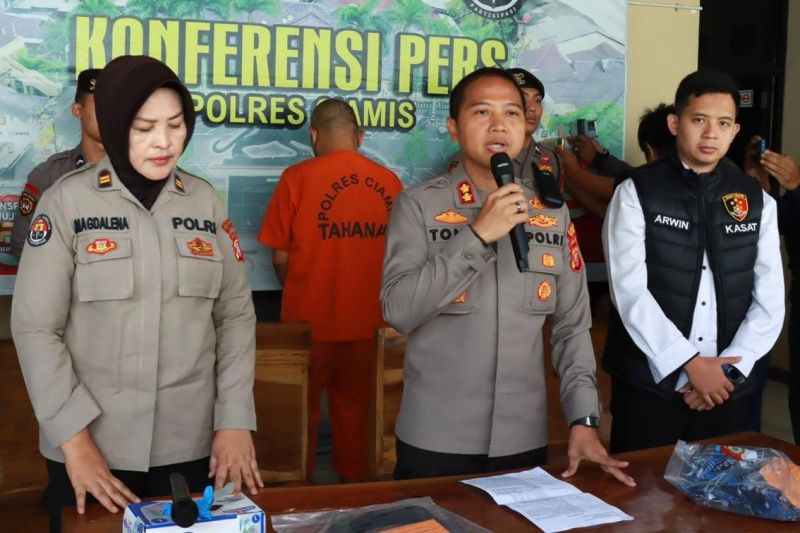 Polres Ciamis tetapkan guru ASN tersangka kekerasan seksual anak Polres Ciamis tetapkan guru ASN tersangka kekerasan seksual anak