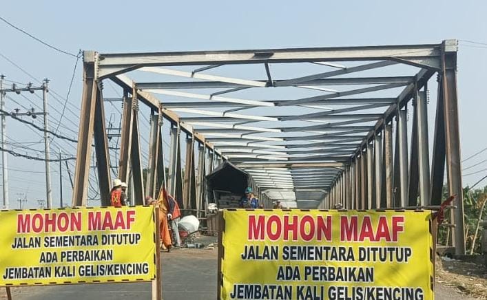 Perbaikan Jembatan Kencing, jalur Lingkar Selatan Kudus ditutup Perbaikan Jembatan Kencing, jalur Lingkar Selatan Kudus ditutup