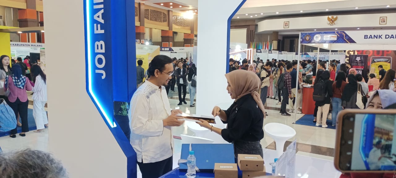 Lima ribu pencari kerja serbu Brawijaya Career Expo 2023 Lima ribu pencari kerja serbu Brawijaya Career Expo 2023