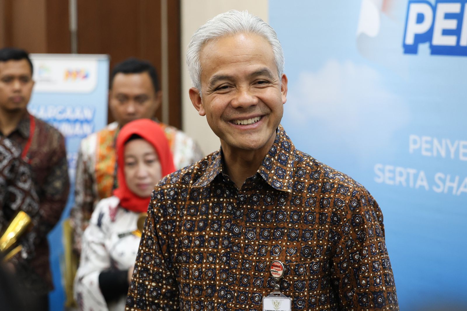 PPDB SMAN/SMKN Jateng 2023 tambah kuota 7.920 kursi PPDB SMAN/SMKN Jateng 2023 tambah kuota 7.920 kursi