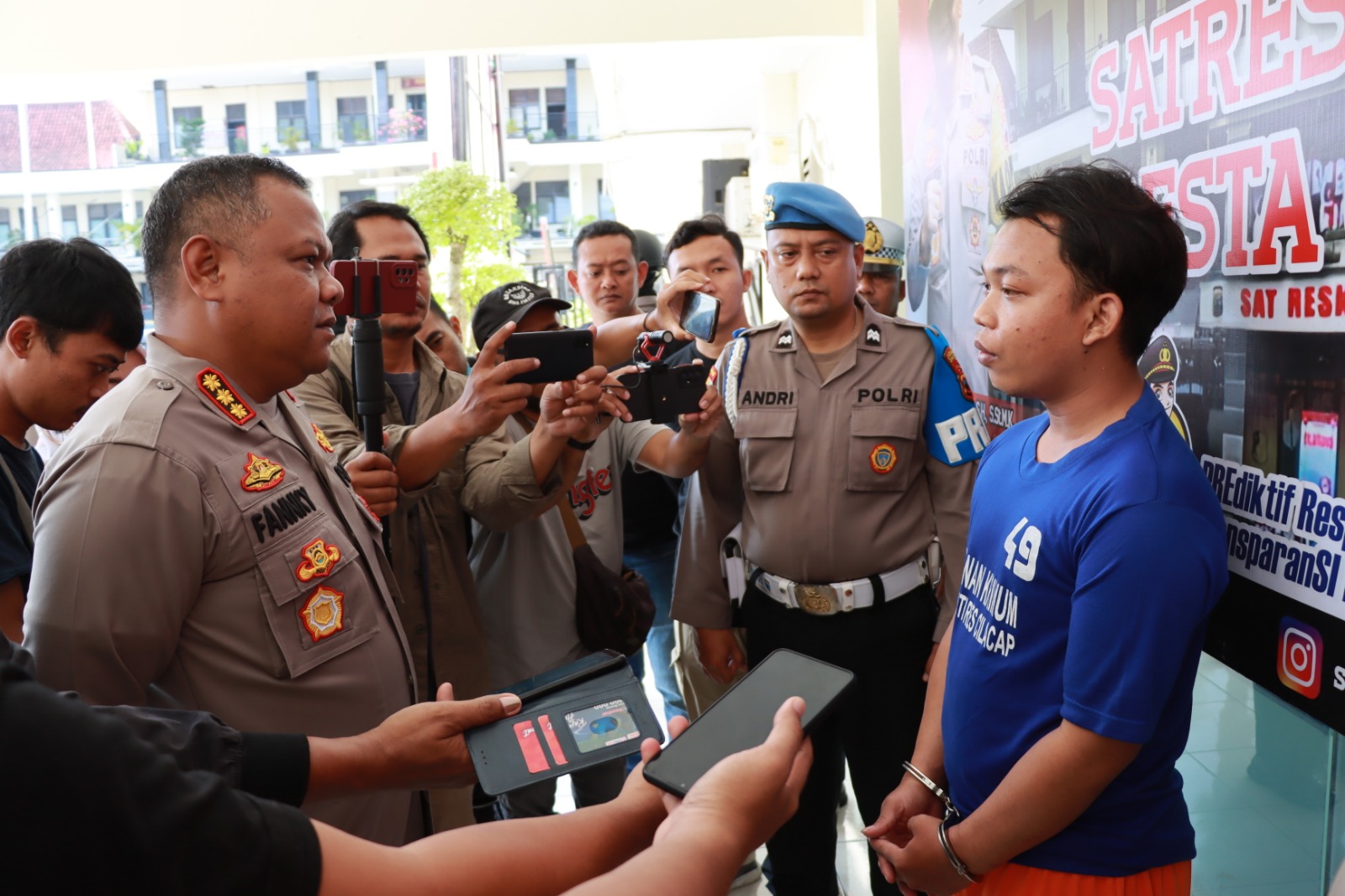 Karena cemburu, pemuda ini bunuh mantan pacar Karena cemburu, pemuda ini bunuh mantan pacar