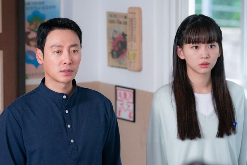 Jin Ki Joo dan Kim Dong Wook ceritakan My Perfect Stranger