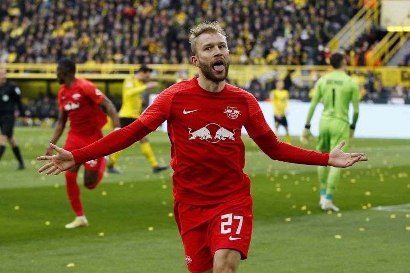 Bayern Muenchen resmi rekrut Konrad Laimer Bayern Muenchen resmi rekrut Konrad Laimer