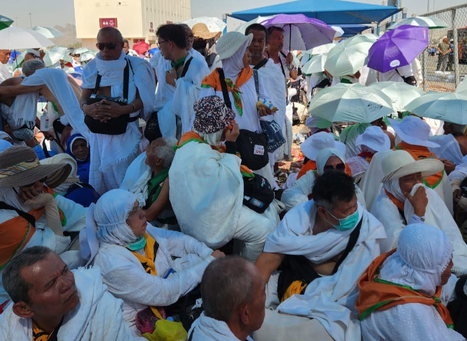 Jemaah haji Indonesia terlantar 12 jam di Muzdalifah, sejumlah jemaah pingsan
