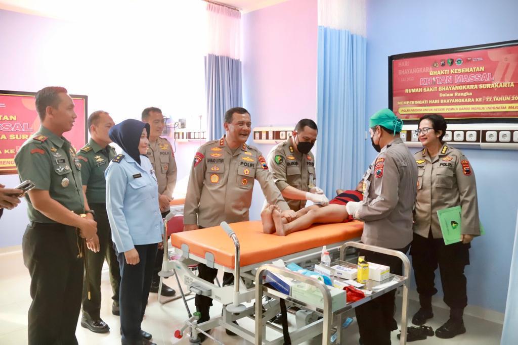 Rumah Sakit Bhayangkara Surakarta gelar bakti kesehatan Rumah Sakit Bhayangkara Surakarta gelar bakti kesehatan