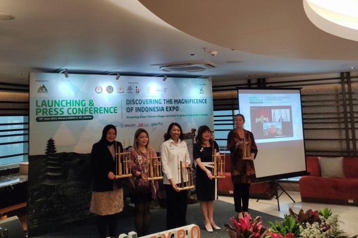 Diaspora Indonesia promosikan desa wisata dan produk UMKM di Belanda
