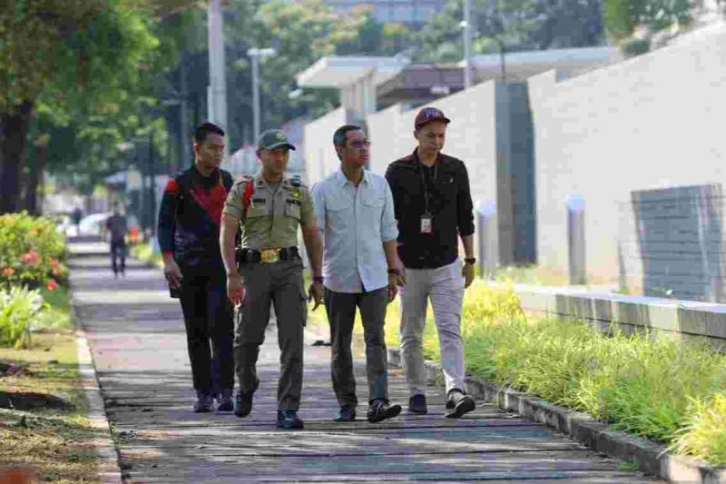 Pemprov DKI instruksi OPD tata trotoar depan Kedubes AS