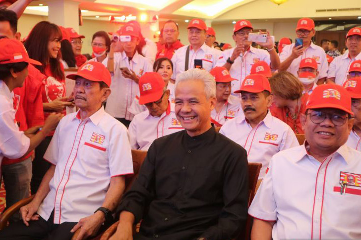 Ganjar sebut akan terlibat dalam penentuan cawapres Ganjar sebut akan terlibat dalam penentuan cawapres